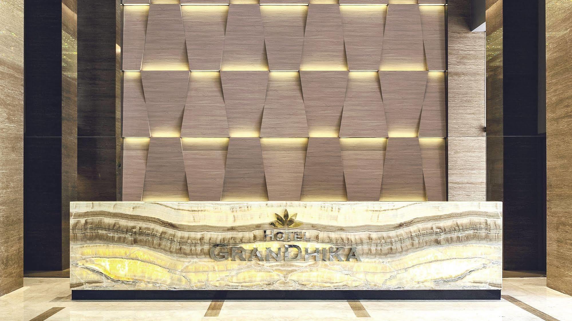 Hotel Grandhika Iskandarsyah Jakarta Exterior photo